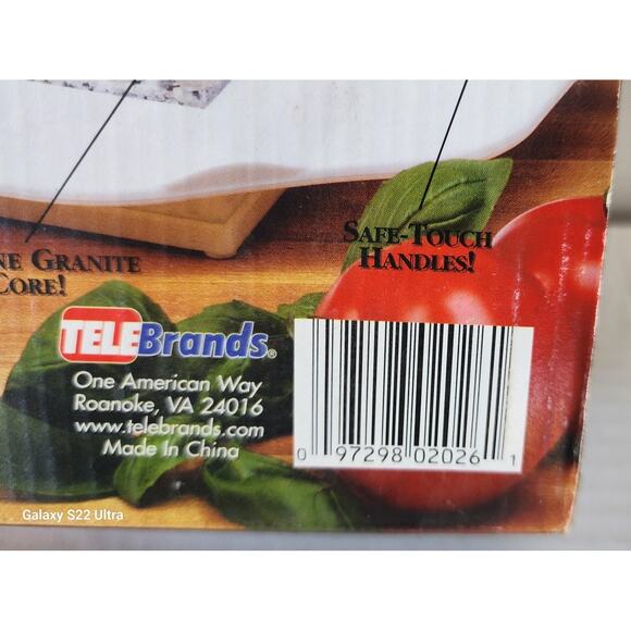 Keep It Hot Microwavable Hot Plate Food Warmer – Reusable Heat Retention Plate - Picture 6 of 6